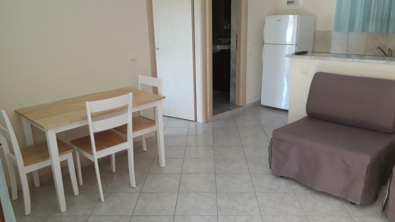 La Casa Di Nonna Anna Aparthotel นิเกียนา ภายนอก รูปภาพ